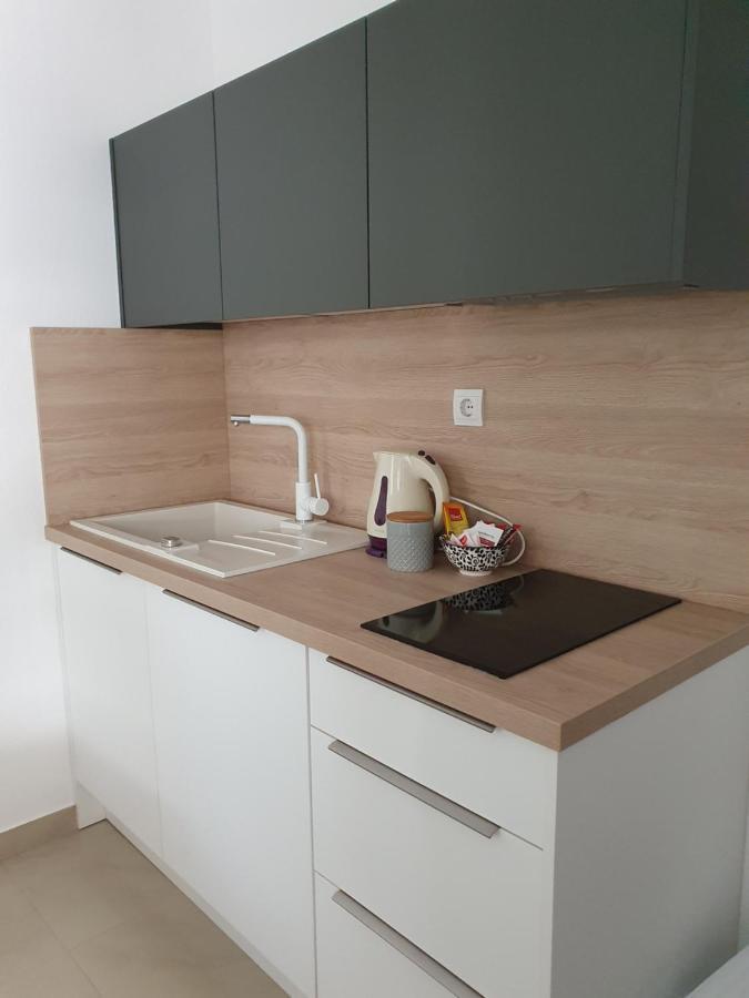 Apartmani Eterovic Башка-Вода Екстер'єр фото
