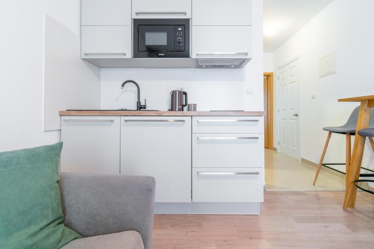 Apartmani Eterovic Башка-Вода Екстер'єр фото