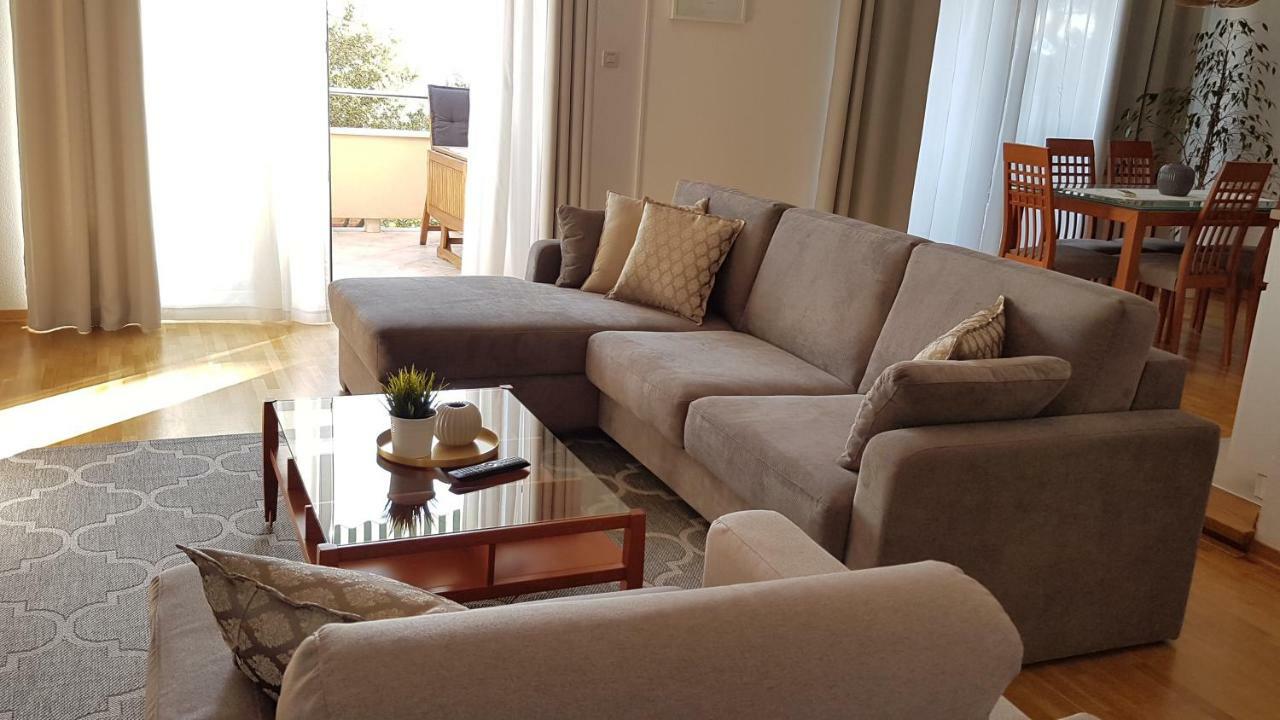 Apartmani Eterovic Башка-Вода Екстер'єр фото